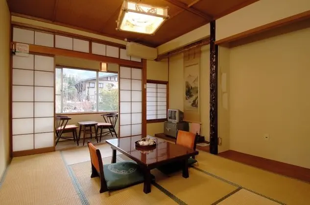 Traditional Oda, Ortak Banyo
