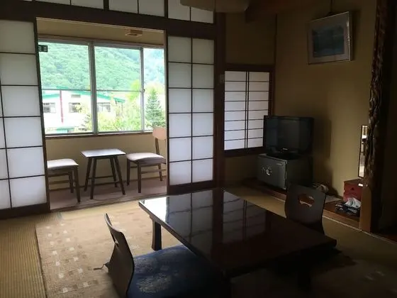 Traditional Oda, Ortak Banyo