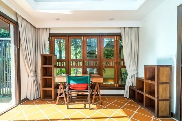 2 Bedrooms Villa
