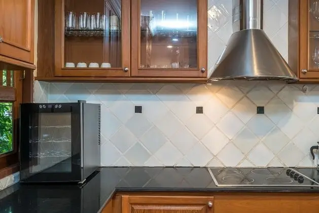 2 Bedrooms Villa