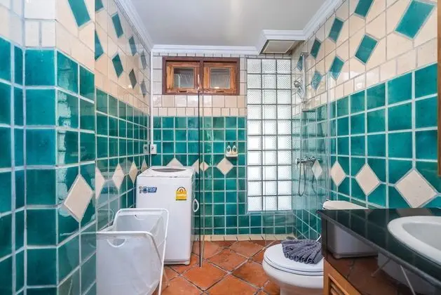 2 Bedrooms Villa