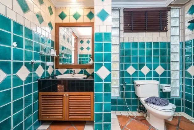 2 Bedrooms Villa