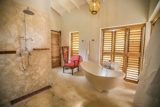 Exclusive Villa, 4 Yatak Odası, Kişiye Özel Havuzlu, Okyanusa Sıfır