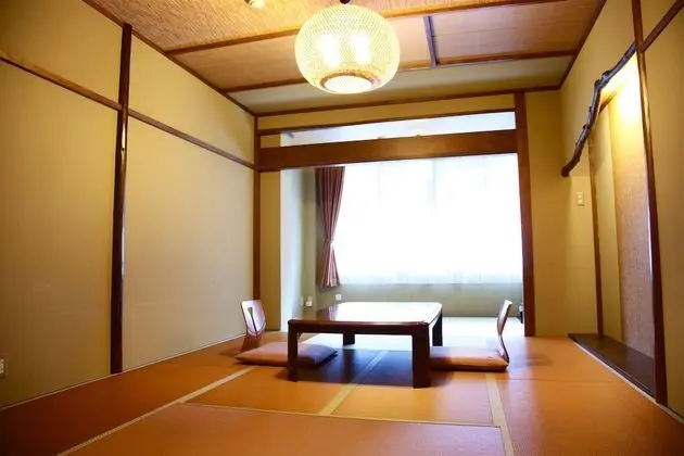 Standard Oda, Ortak Banyo (Japanese Style, 1st Floor)