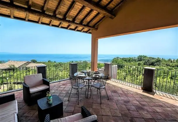 Apart Daire, Deniz Manzaralı