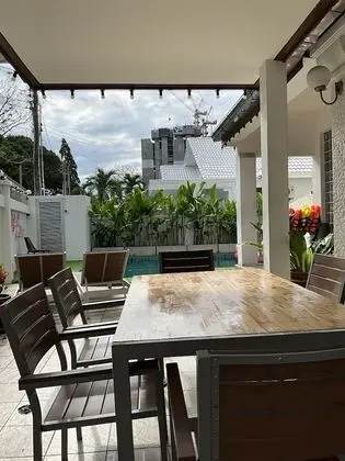 4 Bedrooms Pool Villa