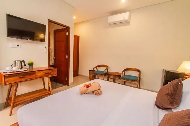 Deluxe Tek Büyük Yataklı Oda, 1 En Büyük (King) Boy Yatak, Havuz Manzaralı