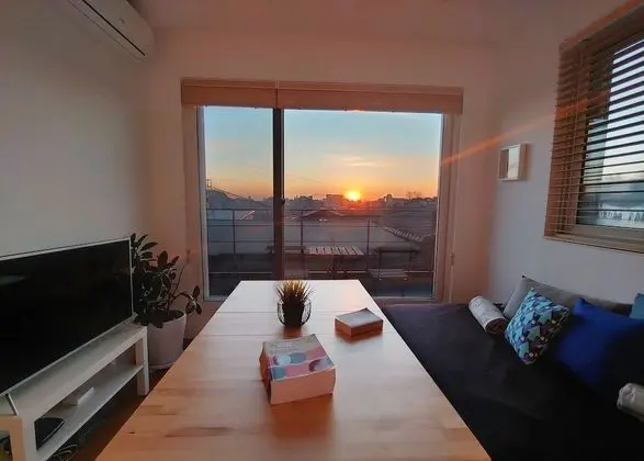 Ev, Şehir Manzaralı (Hong Kong)