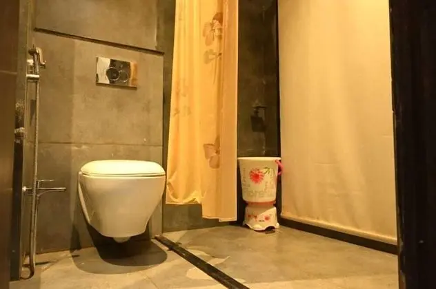 Luxury Oda