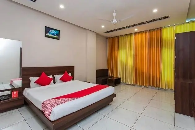 Deluxe Tek Büyük Yataklı Oda
