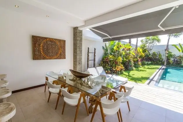 Family Villa, 3 Yatak Odası, Sigara İçilmez, Havuz Manzaralı