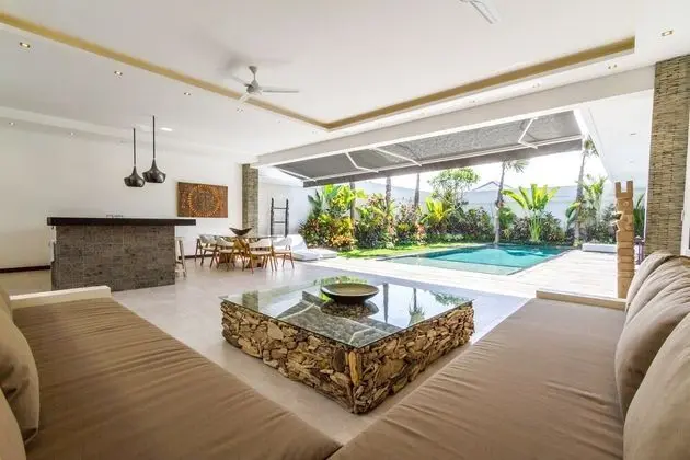 Family Villa, 3 Yatak Odası, Sigara İçilmez, Havuz Manzaralı
