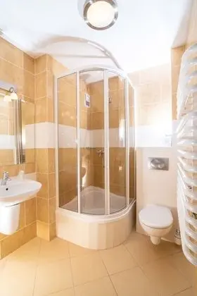 Basic Dört Kişilik Oda