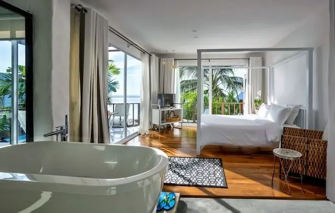 Ocean Deluxe & Terrace