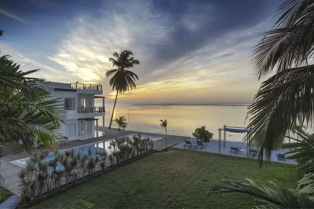 Ocean Deluxe & Terrace