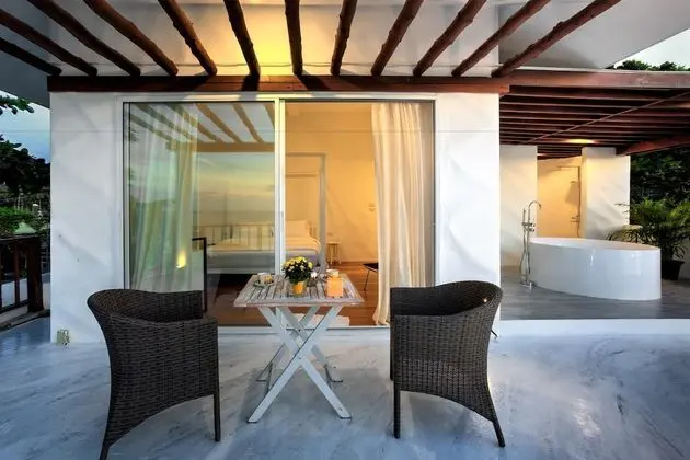 Ocean Panoramic Penthouse & Spa Treatments