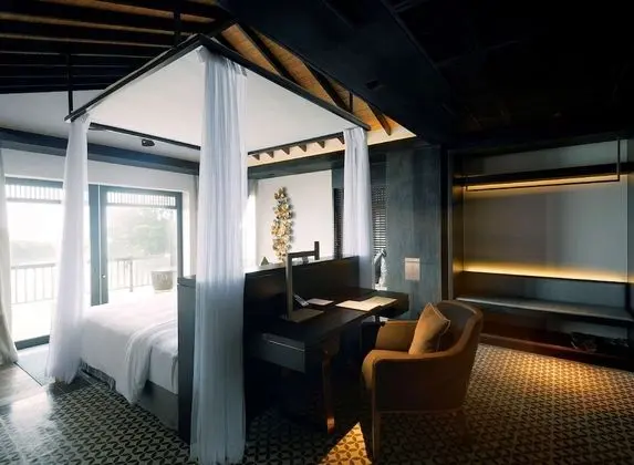 Villa, Okyanusa Sıfır (Sunrise)