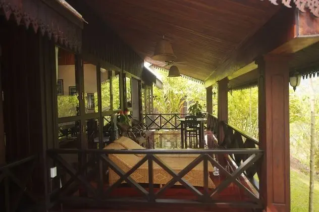 Deluxe Tek Büyük Yataklı Oda, Bahçe Manzaralı