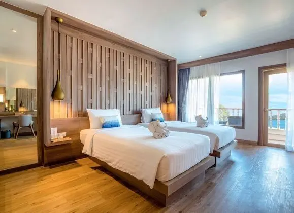 Deluxe Tek Büyük veya İki Ayrı Yataklı Oda, Deniz Manzaralı
