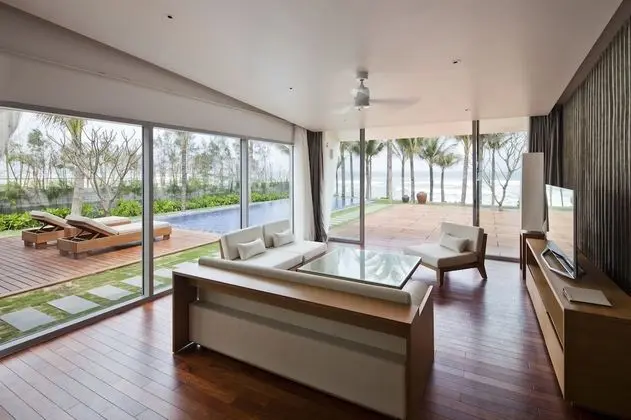 Villa, 3 Yatak Odası, Kişiye Özel Havuzlu, Denize Sıfır (Spa Inclusive)