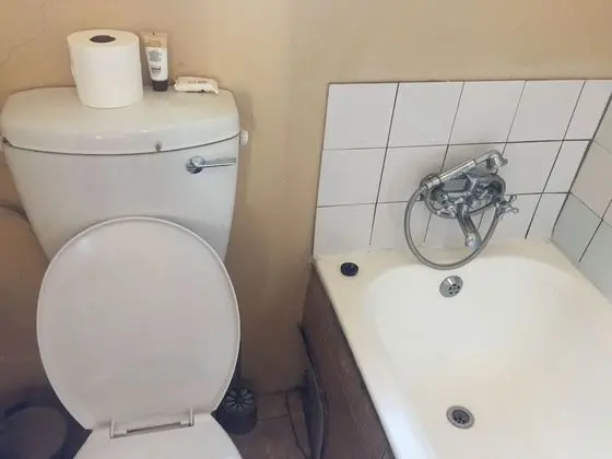 Tek Kişilik Oda, Sigara İçilmez