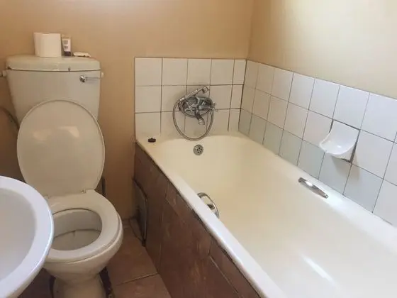 Tek Kişilik Oda, Sigara İçilmez