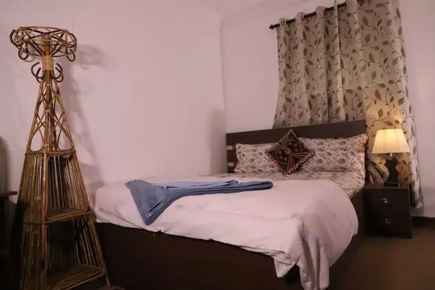 Luxury Tek Büyük Yataklı Oda