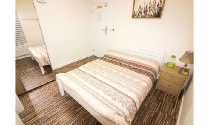 Deluxe Tek Büyük Yataklı Oda, Banyolu/Duşlu