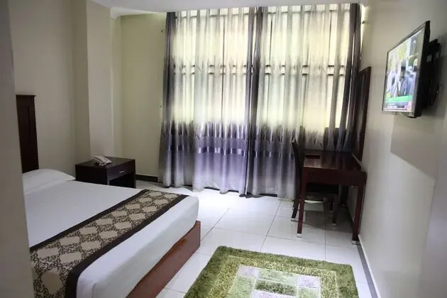 Deluxe Tek Büyük Yataklı Oda