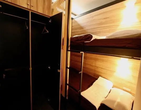 Oda (2 Beds in Semi Private Room 22 Adults)