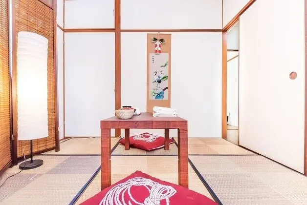 Traditional Tek Büyük Yataklı Oda (Japanese Style 41)
