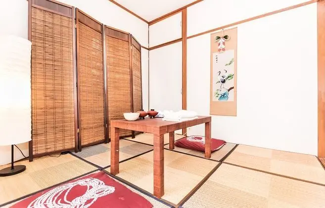 Traditional Tek Büyük Yataklı Oda (Japanese Style 41)