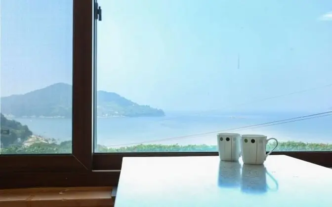 Oda (Yellow earth room (Ocean view))