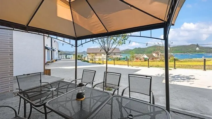 Basic Oda, 2 Yatak Odası (Adong)