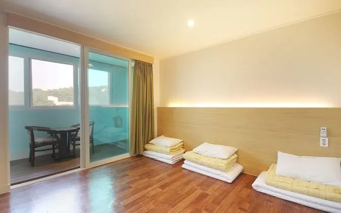 Oda (Deluxe Korean Room)