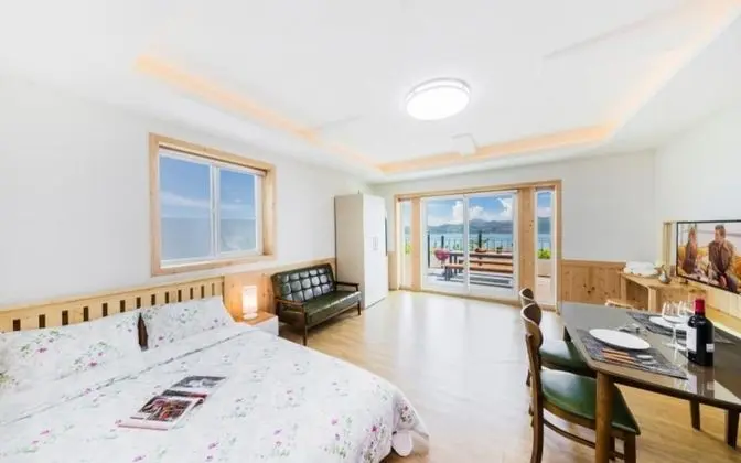 Oda (Areum Room 101)