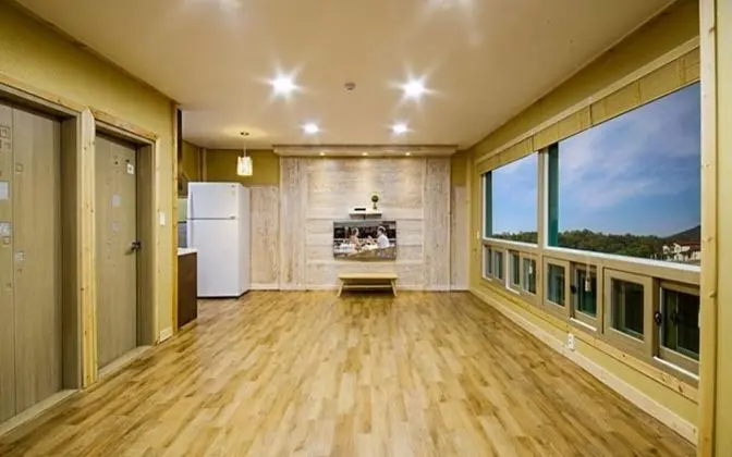 Oda (Room Story 101)