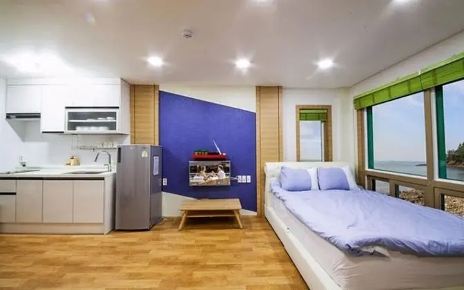 Oda (Room Story 202)