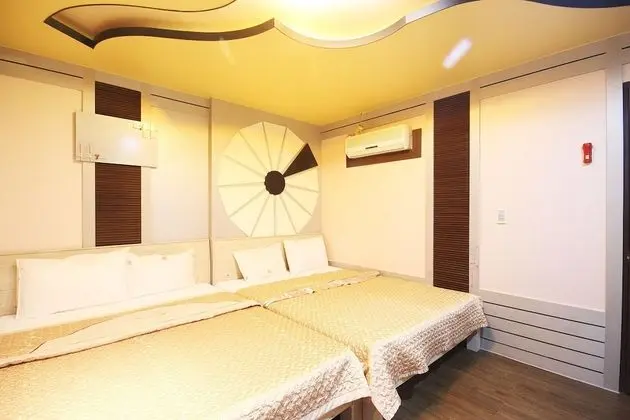 Oda (2+2 rooms (double+double))