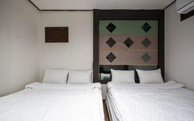 Oda (2+2 rooms (double+double))