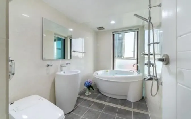 Oda (B-102 Whirlpool)