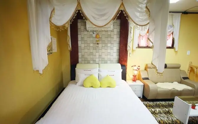 Oda (Peony (duplex spa))