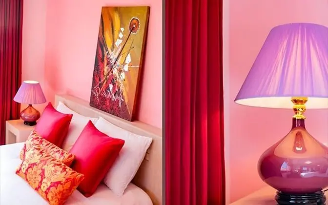 Oda (Saint Paulia (Ocean View Open-Air Bat)