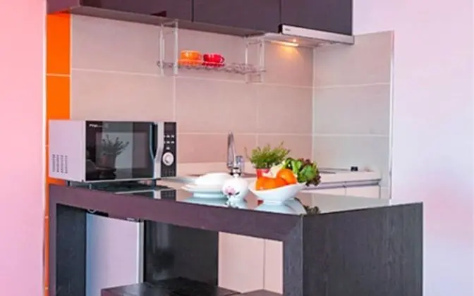 Oda (Saint Paulia (Ocean View Open-Air Bat)