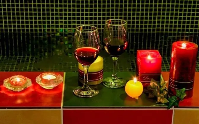 Oda (Saint Paulia (Ocean View Open-Air Bat)