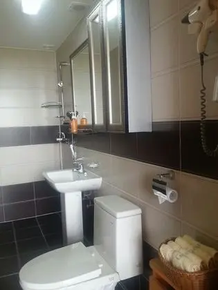 Stüdyo, Bahçe Manzaralı