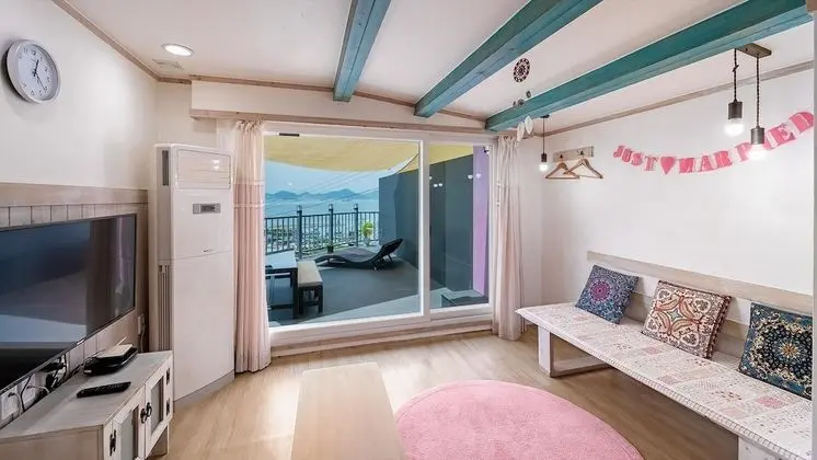 Basic Oda, 1 Yatak Odası (cloiudberry)