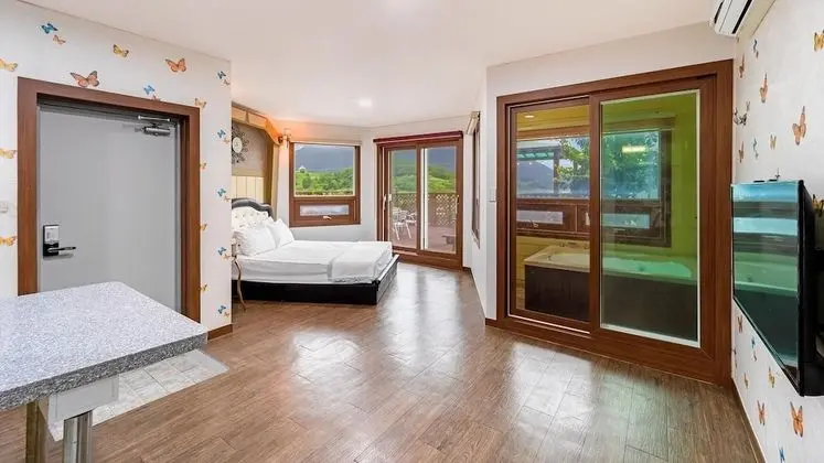 Basic Oda, 2 Yatak Odası (VIP103)