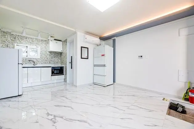 Basic Oda, 1 Yatak Odası (Samcheonpo)