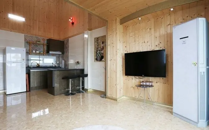 Oda (Ato (Unshared House type Duplex type))